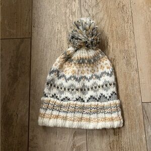 Cozy Knit Pom-Pom Beanie